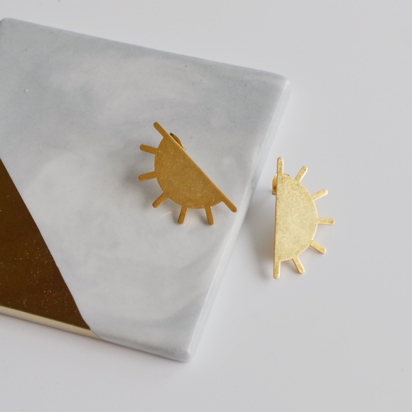 NWOT Madewell Sunset Statement Gold Post Earrings - Picture 2 of 4